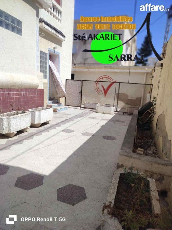 #A VENDRE ------------#Villa (#R+2) #Moyen Standing #Khzema 