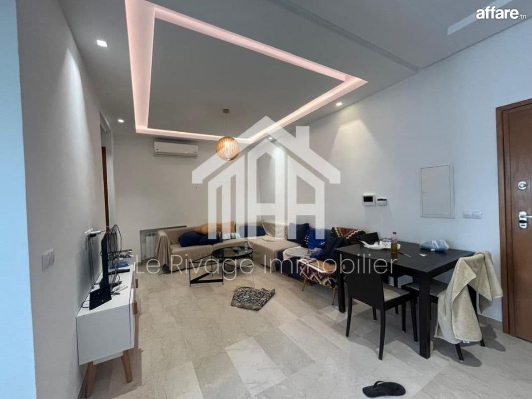 un appartement S1 vide aux jardins de carthage