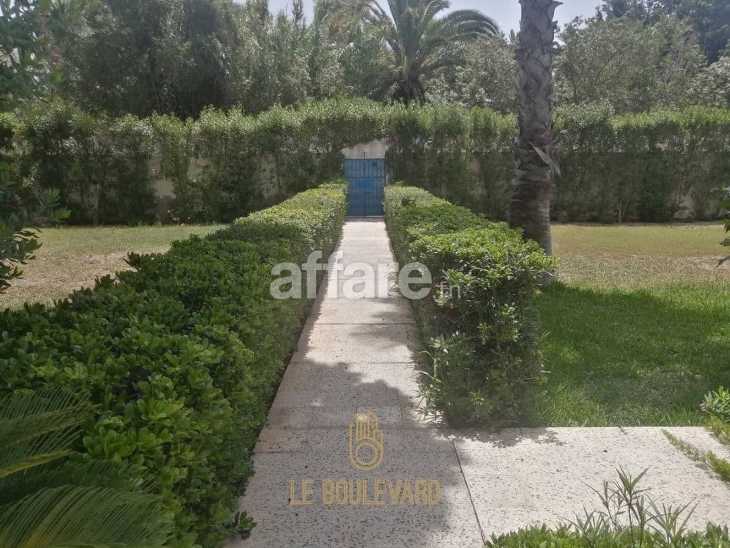 A Vendre Bungalow S+1 Avec Jardin à Club Farah Nabeul