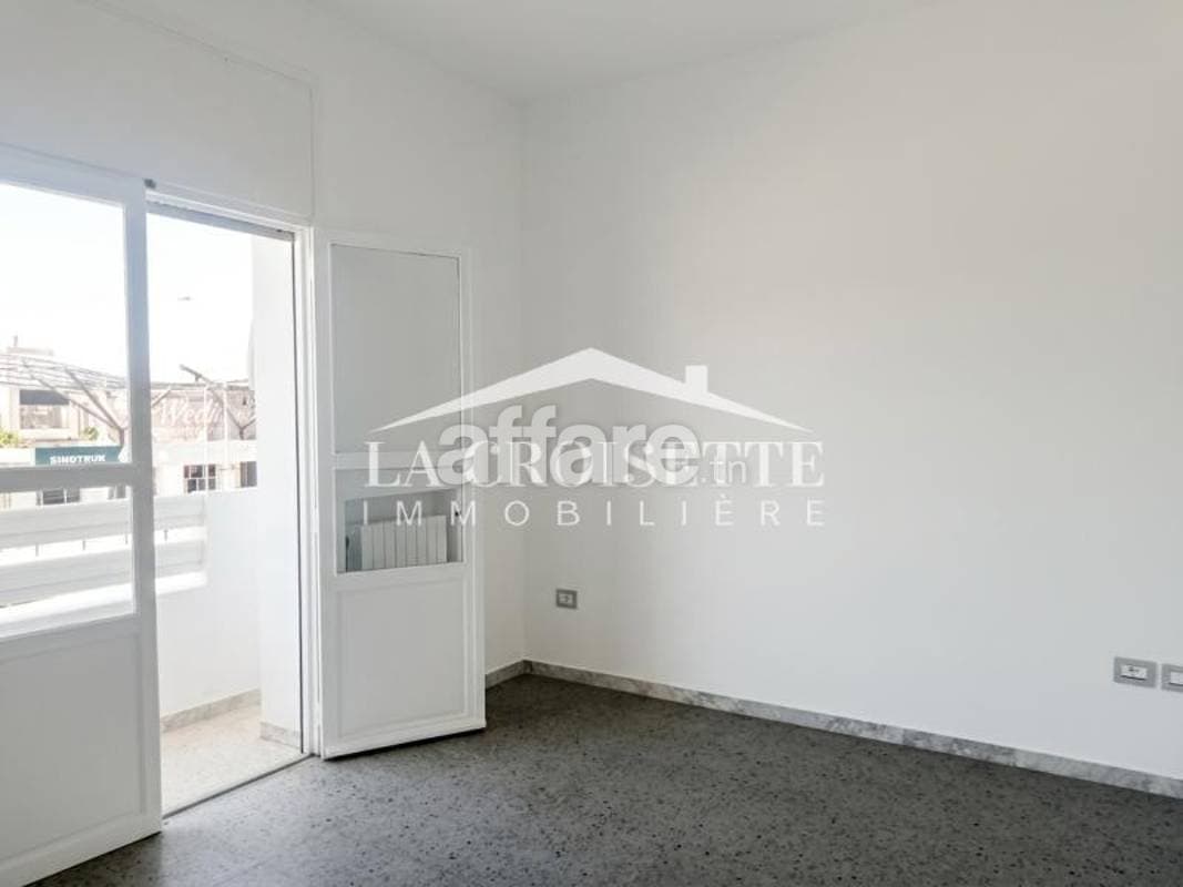 Appartement S+2 à La Marsa MAL2336