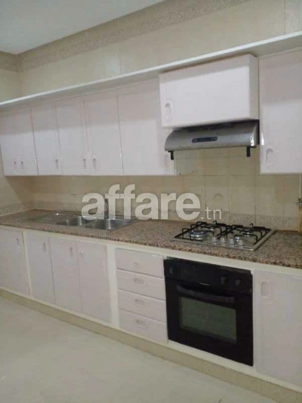 MENZAH 7 BIS APPARTEMENT S+3 A LOUER