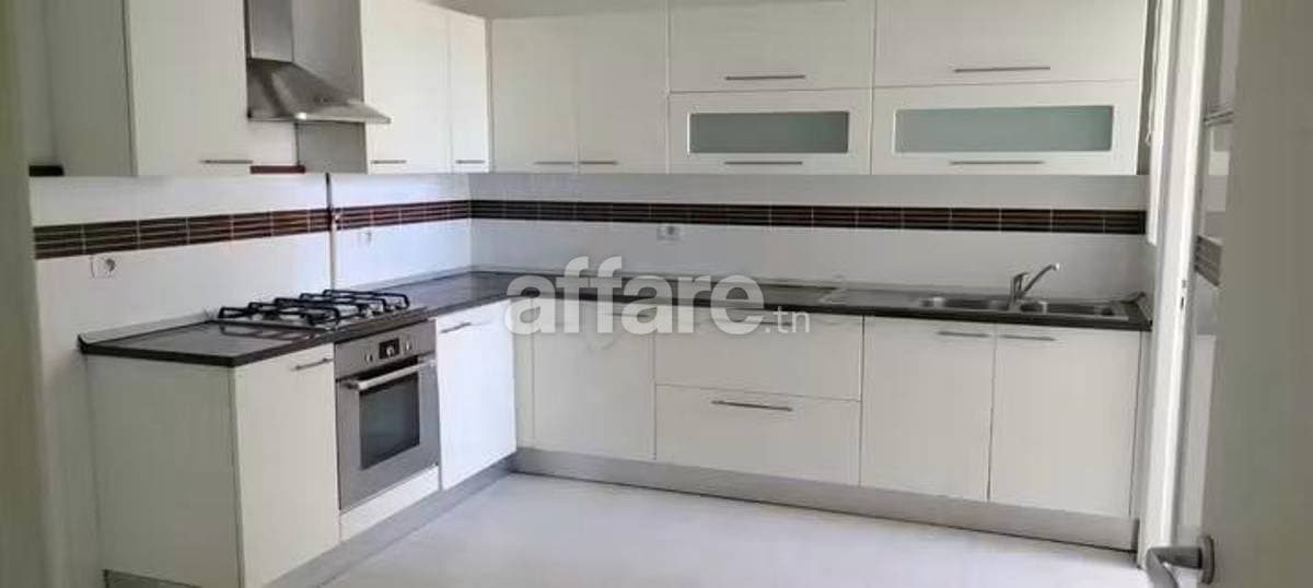 JARDINS D EL MENZAH 2 APPARTEMENT S+3 A VENDRE