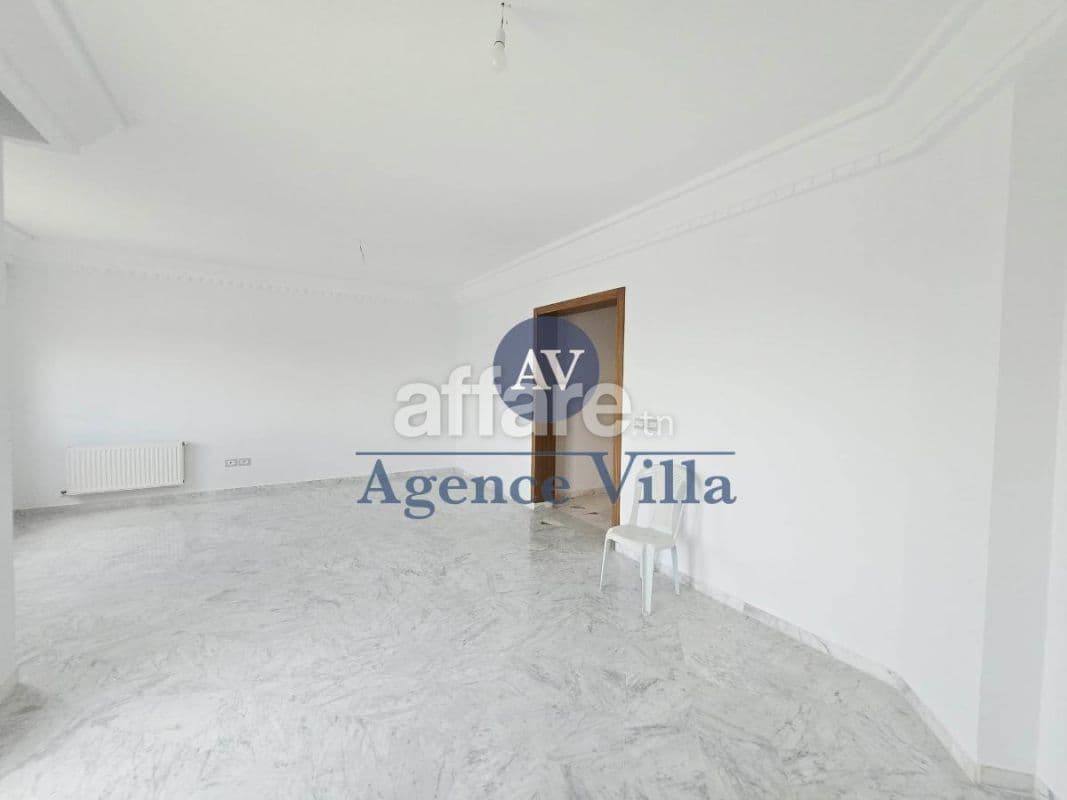 A louer un appartement s+3à Ain Zaghouan Nord