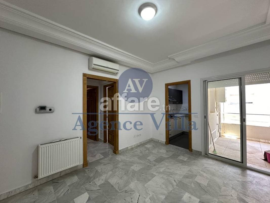 A louer un appartement s+1 aux jardins de Crathage