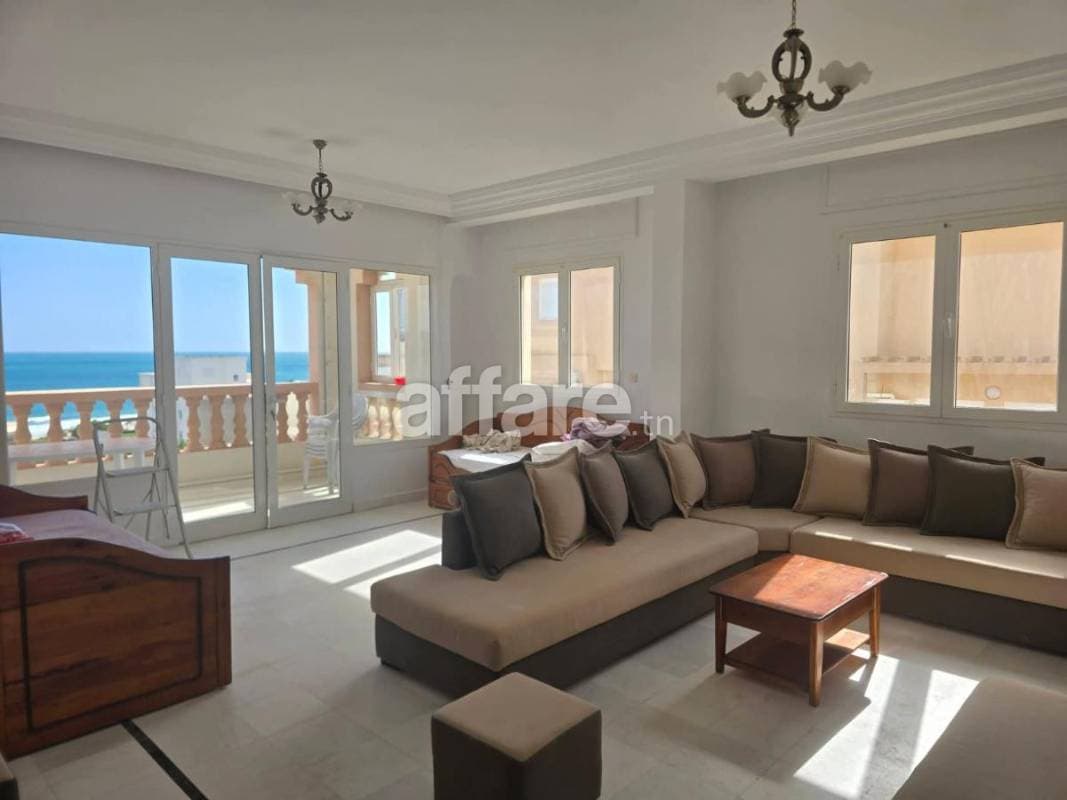 Magnifique Appartement À Chatt-Mariem coté mer