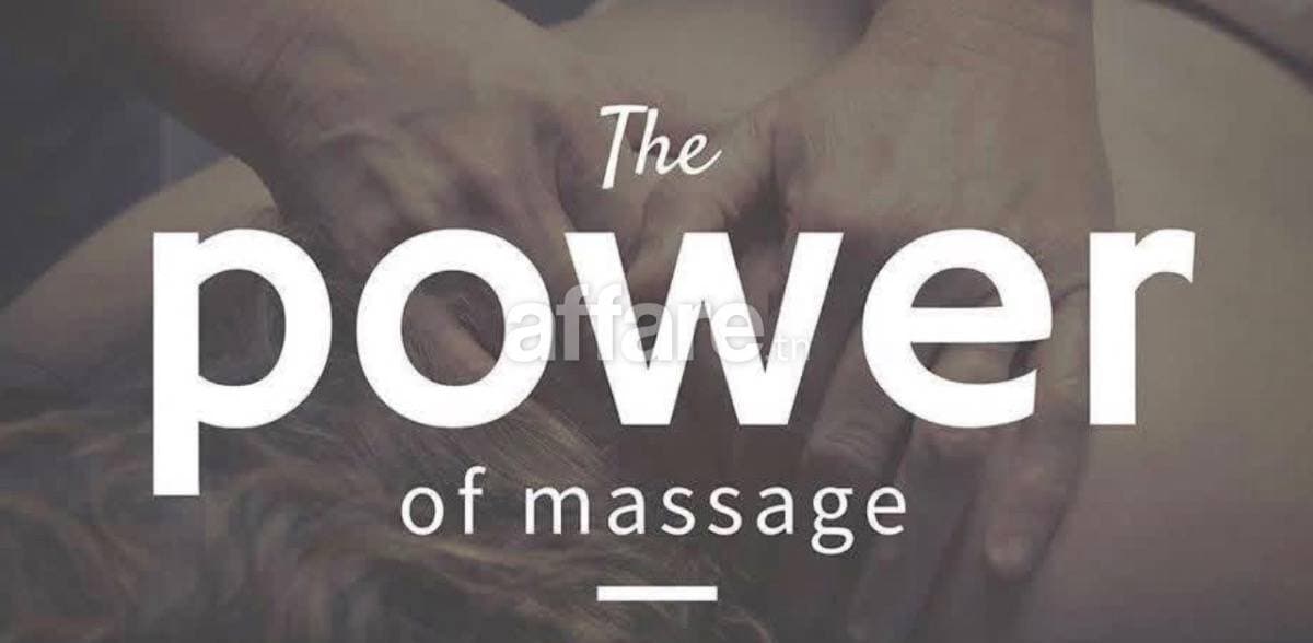 Jeune masseur professionnel