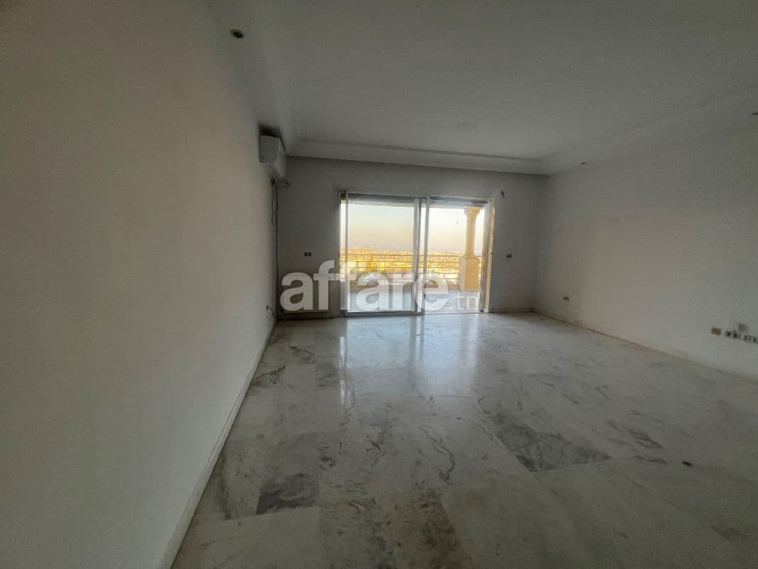 MENZAH 9C APPARTEMENT S+3 A LOUER