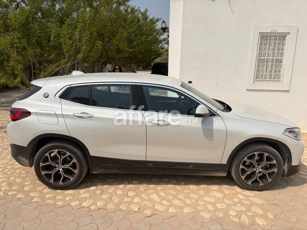 BMW x2 2023 136 ch business