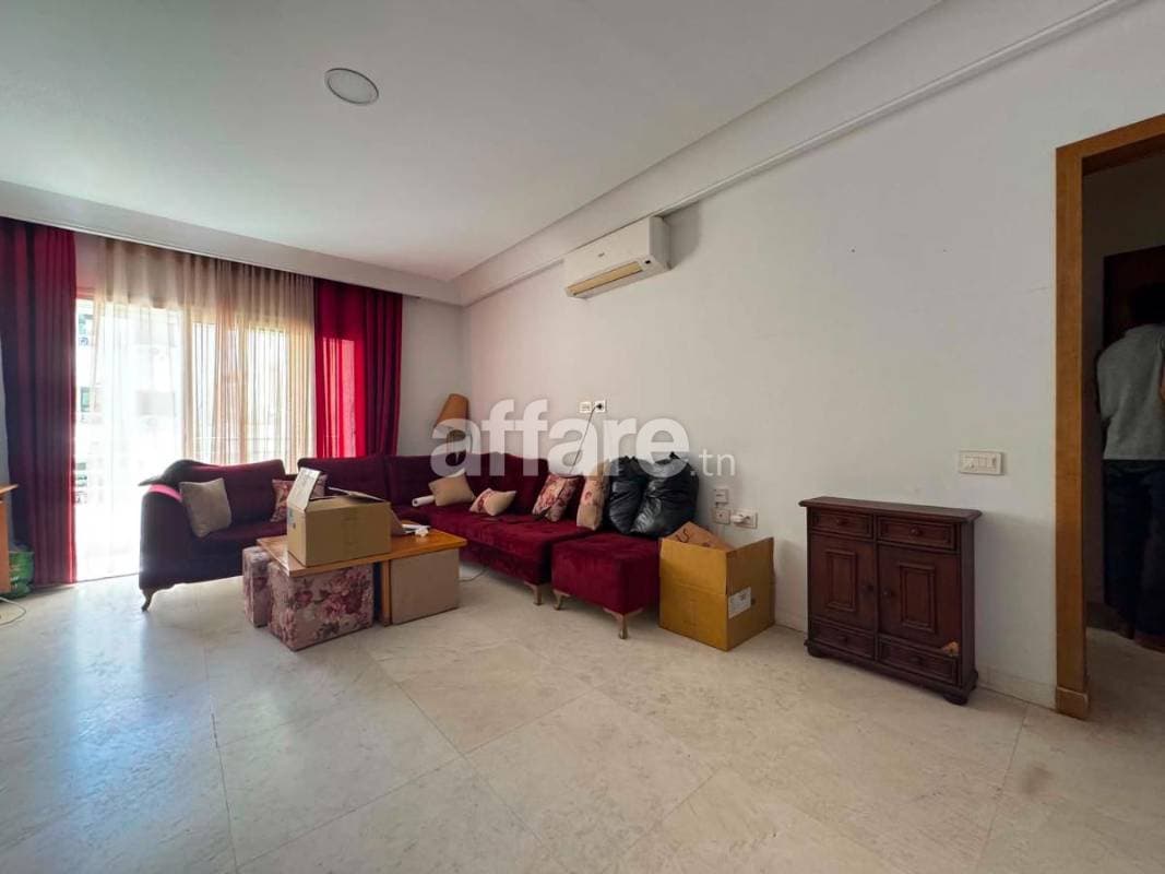 A Vendre Appartement S+2 à Jardin d el Menzah 2