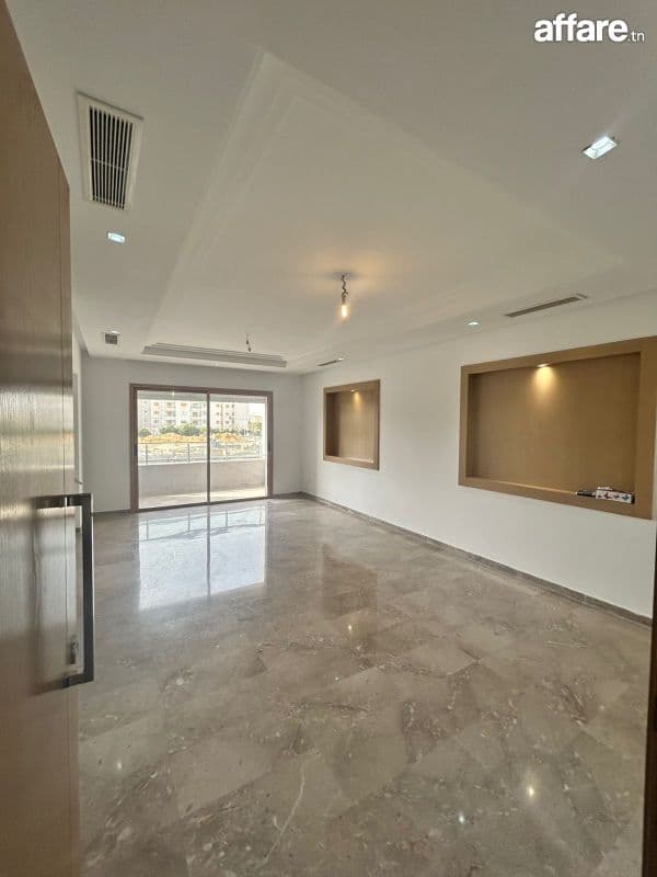 À vendre appartement s2 au jardin de Carthage 