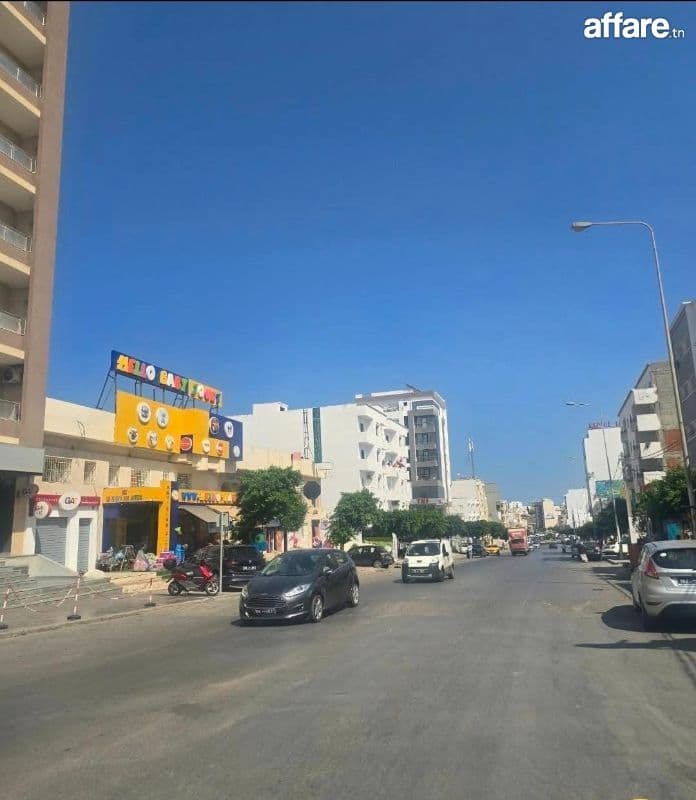 : Terrain à vendre à Sousse  COMMERCIAL ET HABITATION R+8  