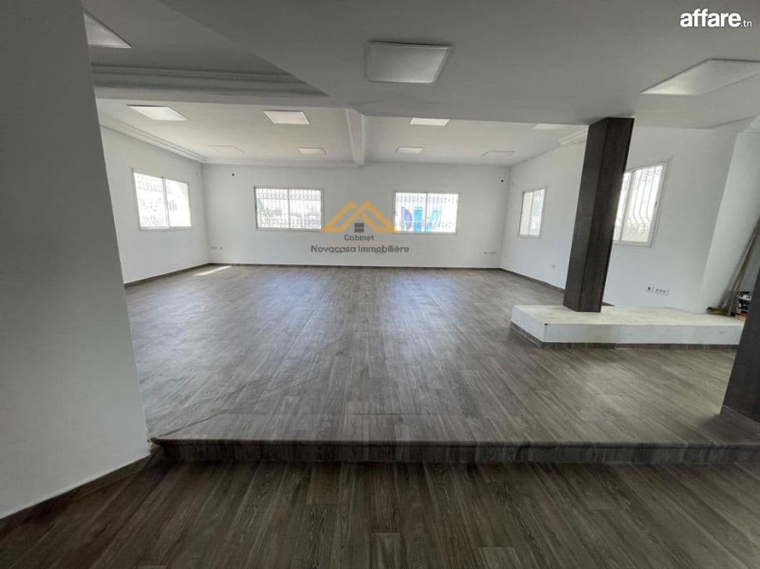  À Louer : Bureau Open Space 130 m² – Zone Touristique 