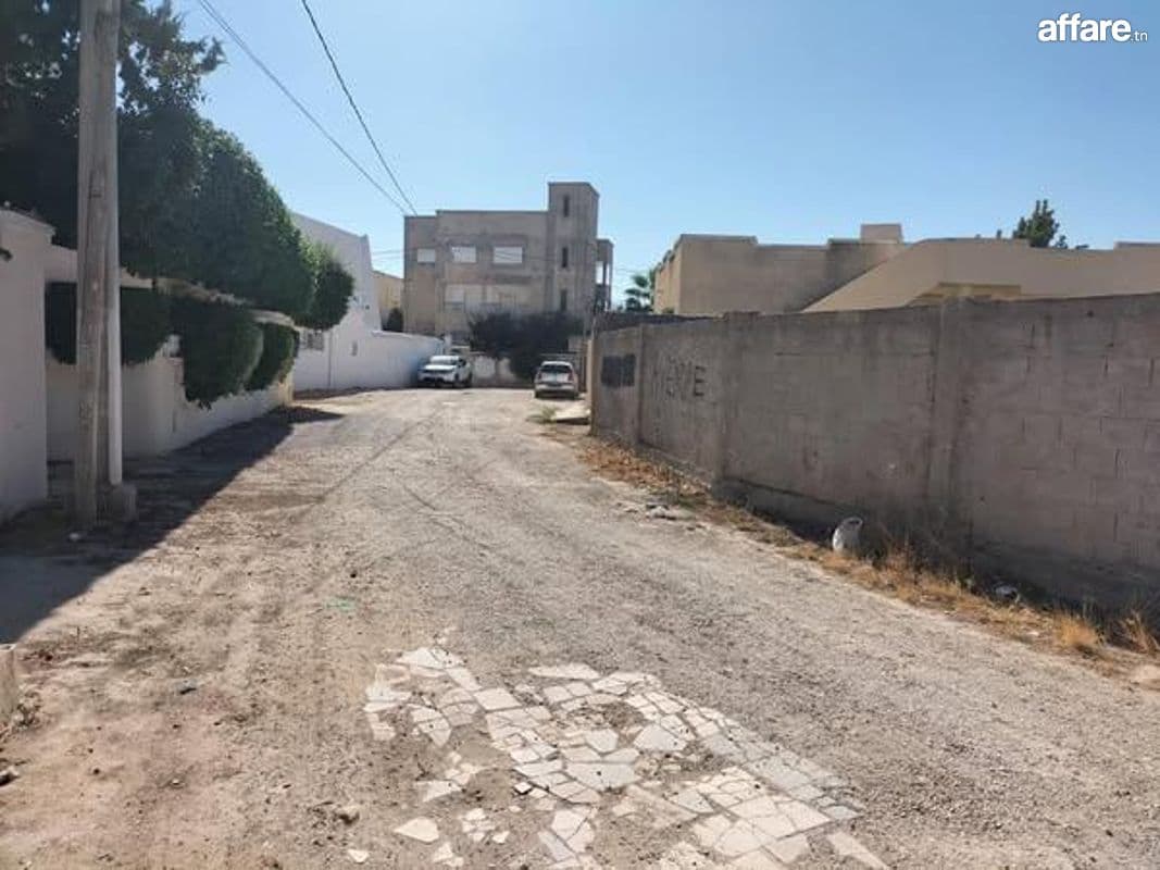 A vende terrain constructible fait le coin