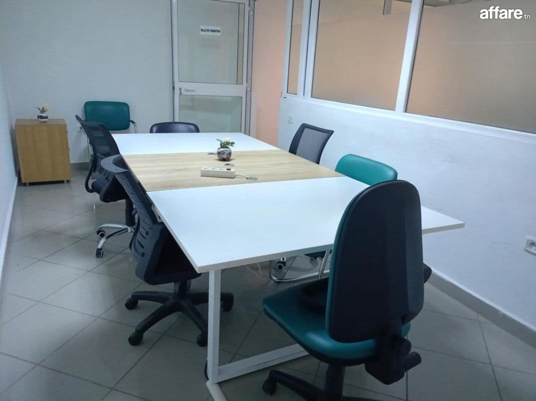 Mise a disposition des bureaux prives 