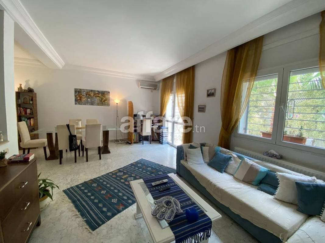 À Louer Joli Duplex Meublé S+3 à La Marsa
