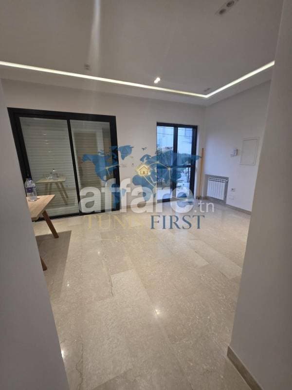 A Louer Appartement S+2 de Luxe à La Marsa Essaada