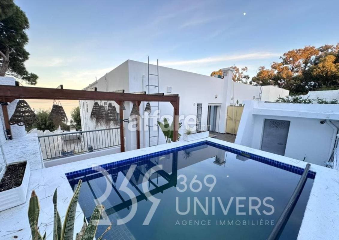 Appartement avec vue sur mer à la marsa ref ra182