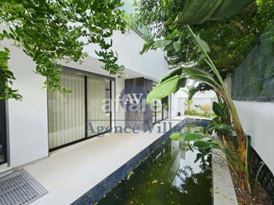A louer une villa s+3 meublée à la Marsa