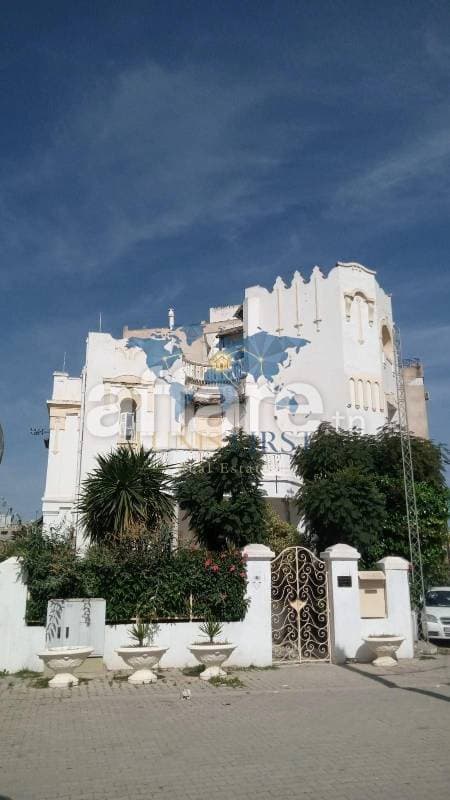 A Vendre Villa à rénover à Tunis
