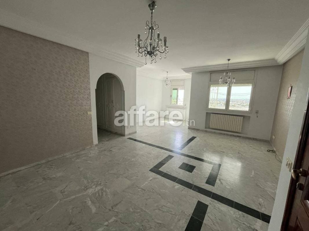 Location appartement S+4 ENNASR