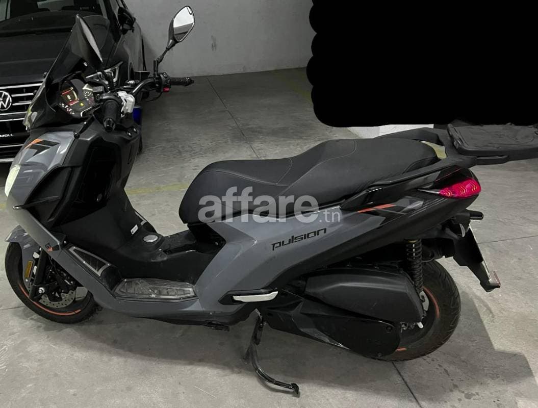 Peugeot Pulsion GT 125 Euro 5 2 600 km état quasi neuf