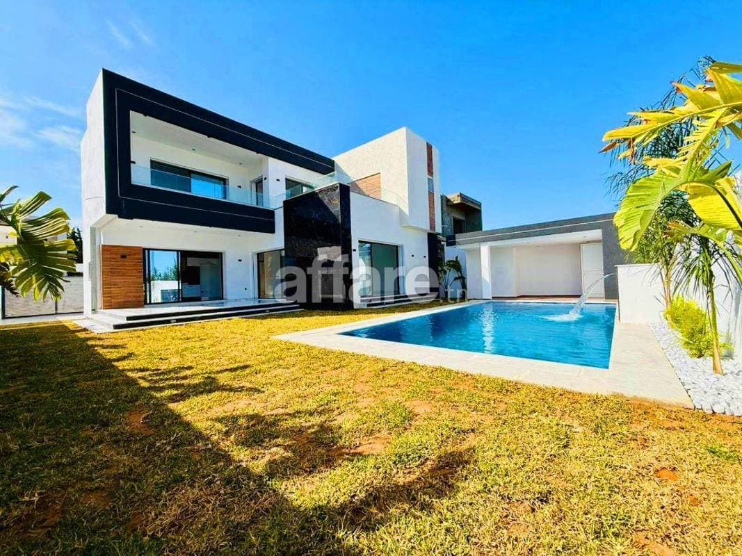V631 Villa CAMELIA