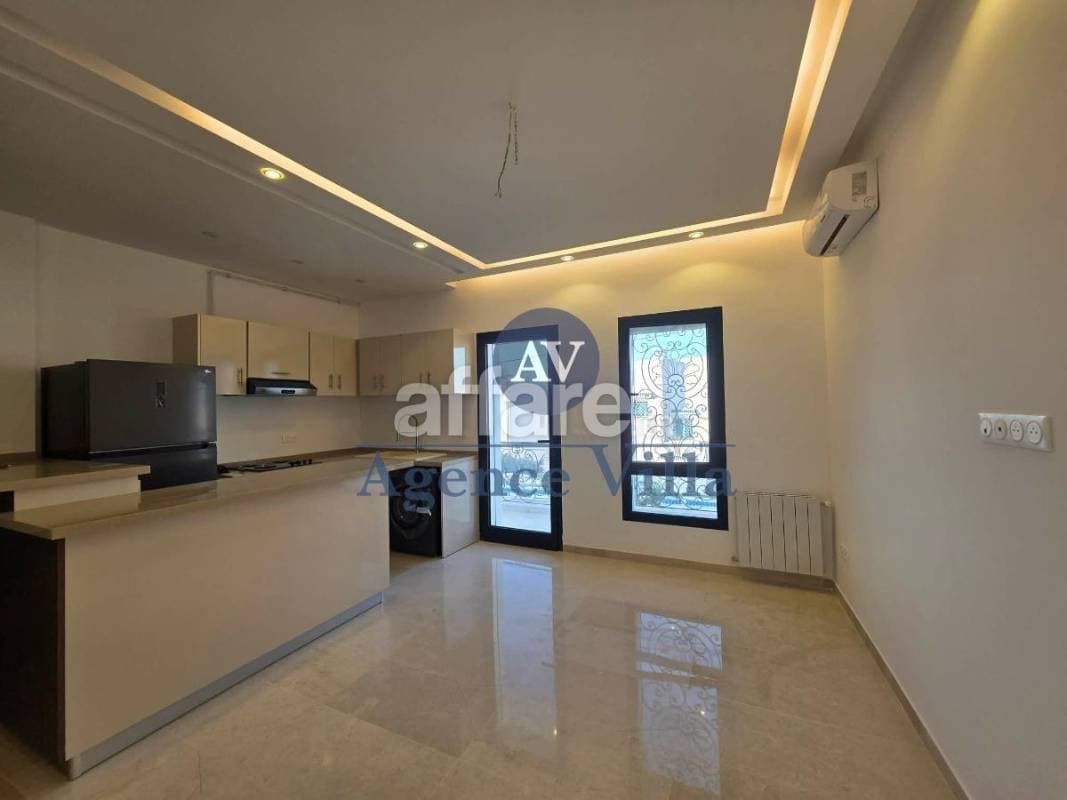 A louer un appartement s+2 meublé ou vide à la Marsa vue mer