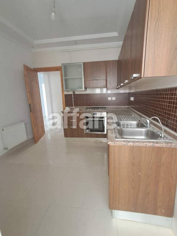 Ain Zaghouan à Louer agréable appt S+3