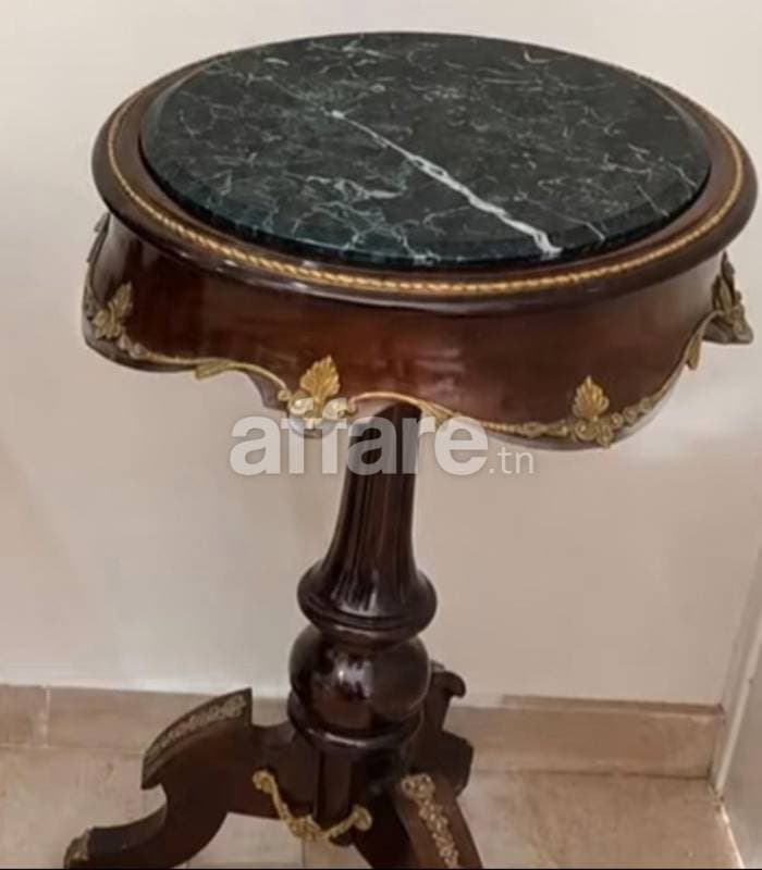 Vente tables de coins
