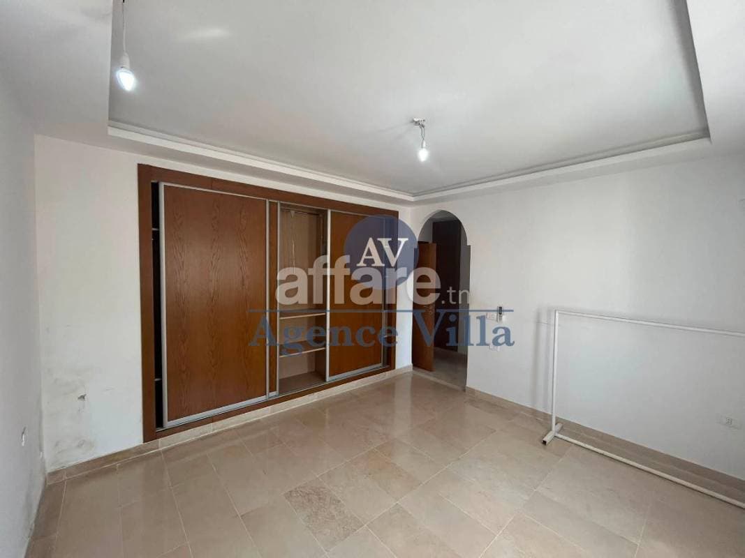 A louer un étage de villa à la Marsa