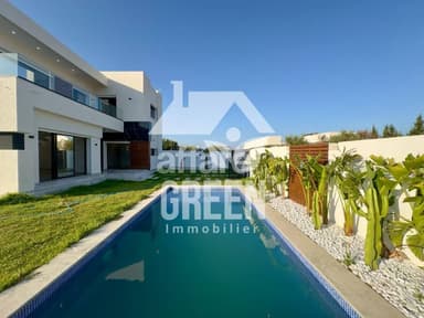 VILLA STRELITZIA