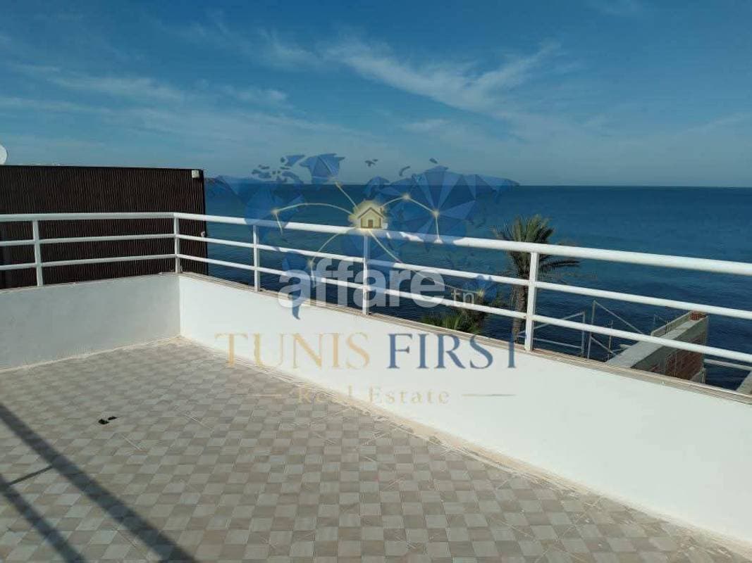 A Louer Appartement S+2 Vide à La Marsa Corniche