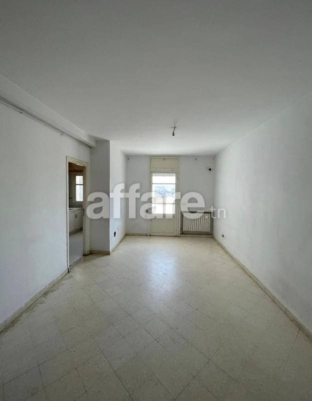 Appartement S+2 à vendre à Cité Ennkhilet
