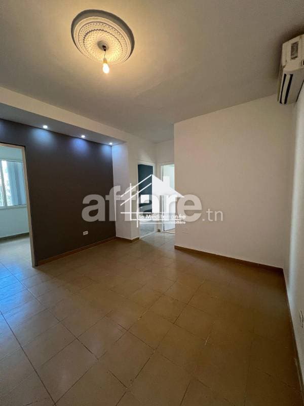 A vendre appartement S+3 à Khaznadar