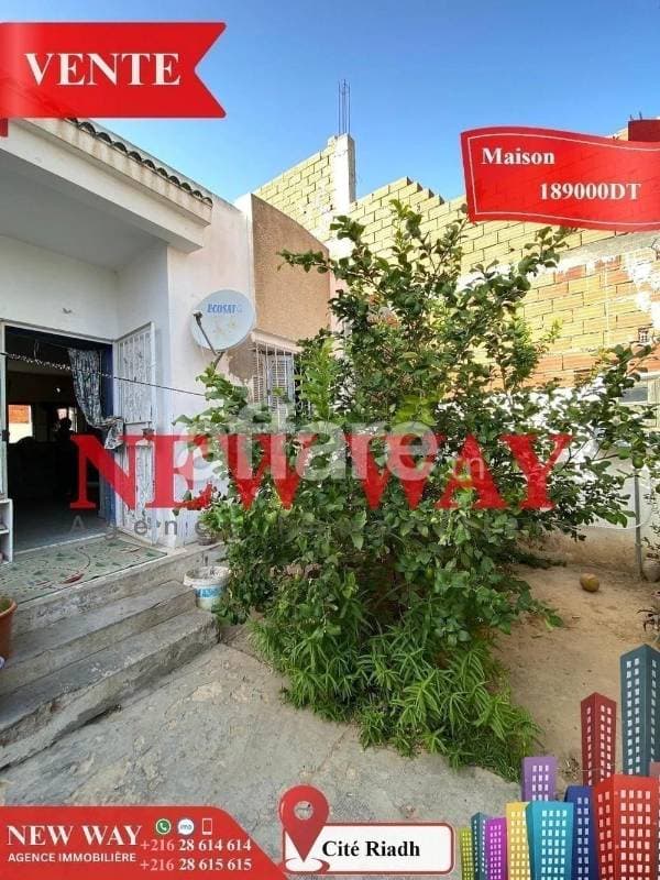 Maison de Plain Pied à Cité Riadh 5