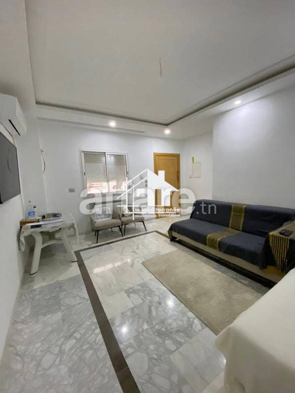 A vendre appartement S+2 à Beb Saadoun