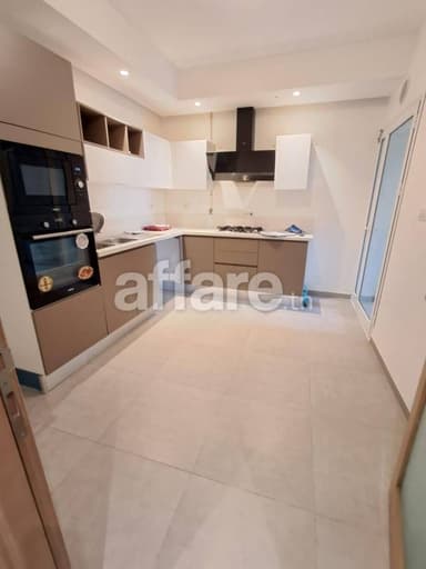ENNASR 2 à louer joli Appt S+3 avec jardin