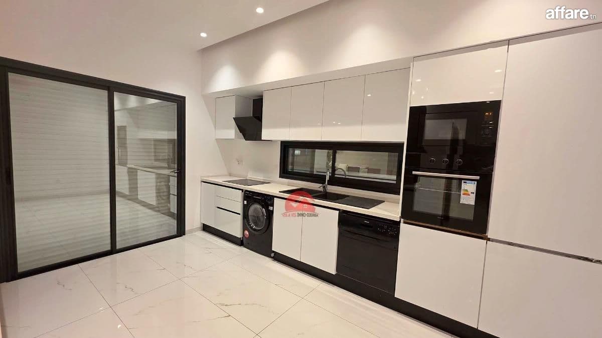 Villa neuve à vendre à la zone touristique Mezraya ZA