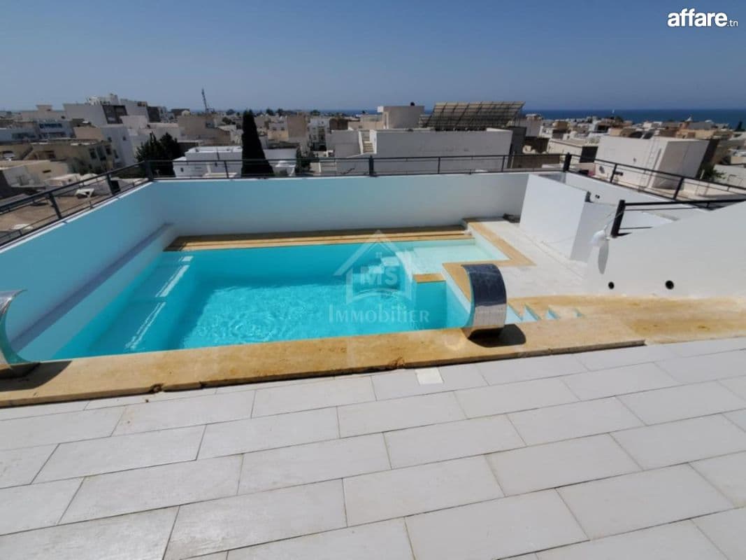 Location estivale: Grande Villa meublée avec piscine à louer