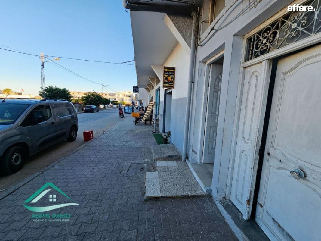 منزل عربي 280 م² في حي البستان قليبية