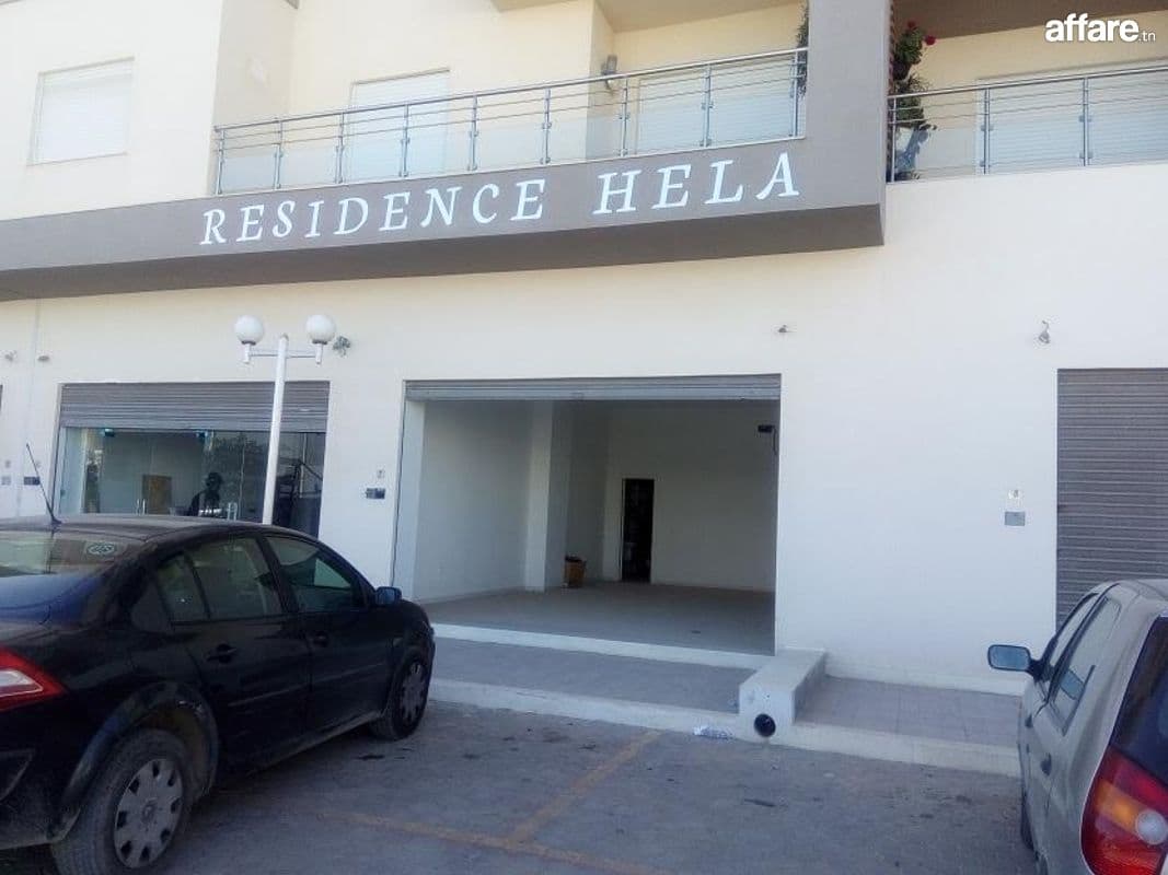 À louer Magasin commercialela route principle El Afrain km 5