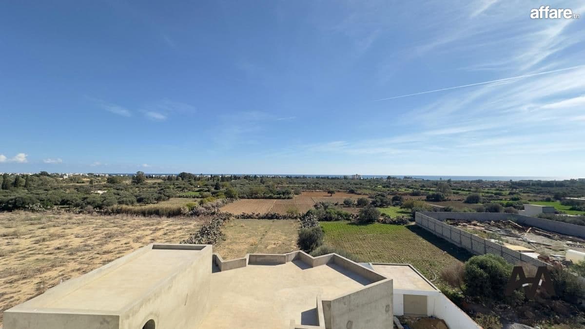 À LOUER — IMMEUBLE R+4 SUR ROUTE PRINCIPALE BNI KHIAR 