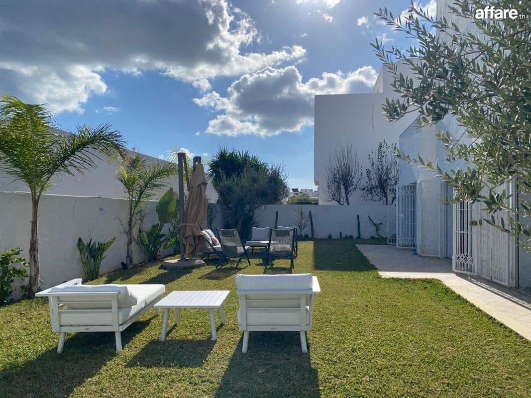 A vendre villa s4 à Jinan Hammamet   