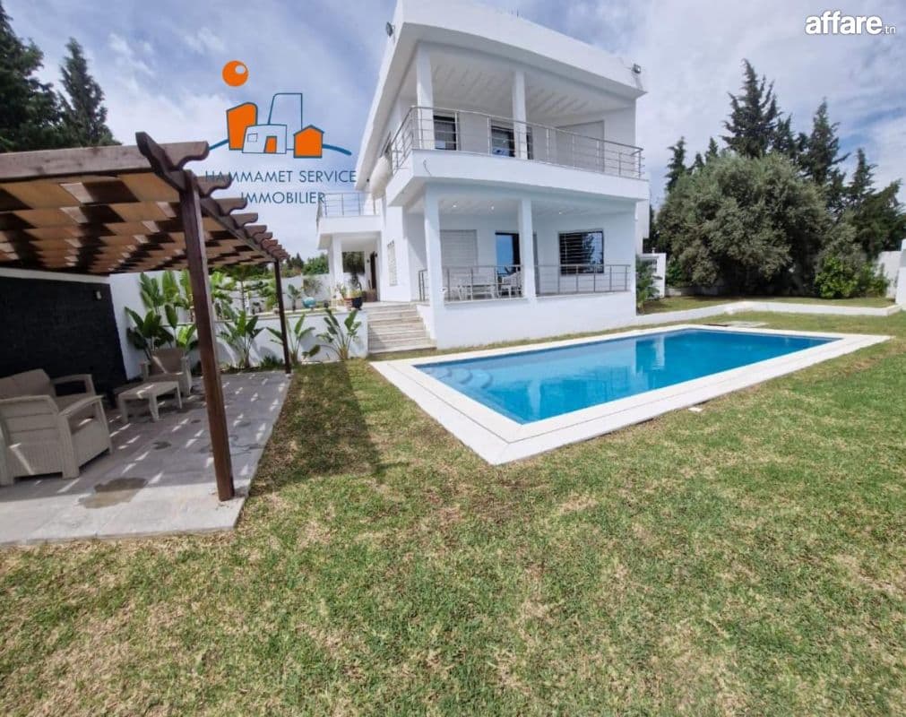 LOCATION à L'ANNÉE – VILLA AVEC PISCINE À HAMMAMET 🏊‍♂️