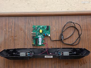 Carte mère & 2 baffles TV TCL 32D3200