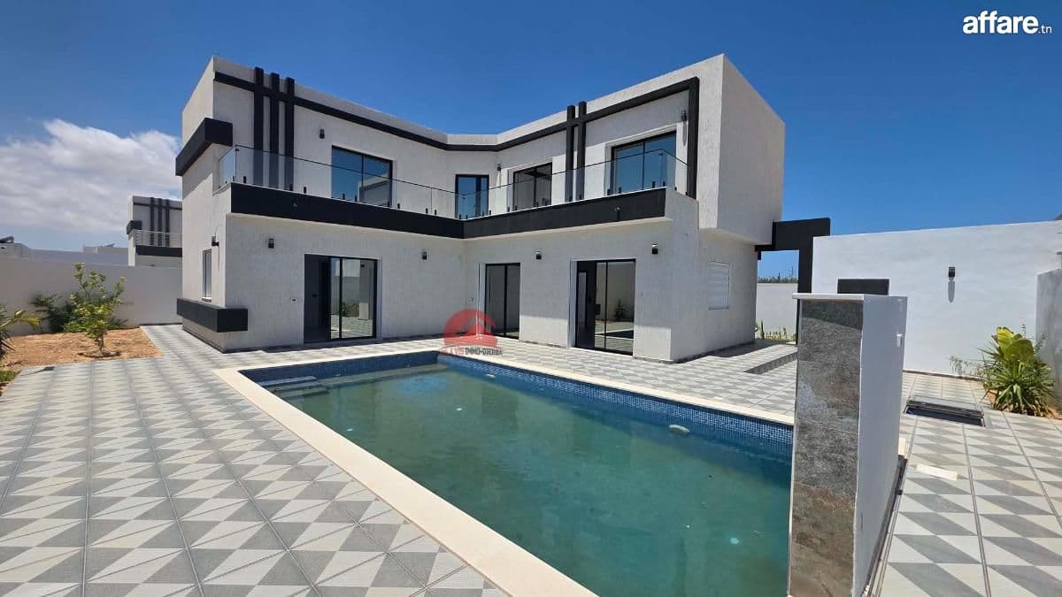 Villa neuve avec titre bleu à Tezdaine Djerba ZA