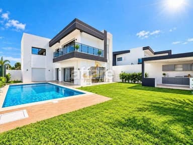 Une belle villa 500m² Hammamet centre