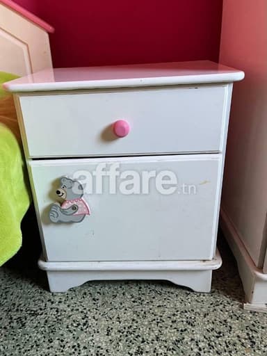 Meuble jeune fille