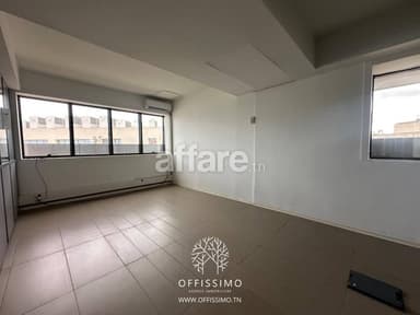 Bureau professionnel à louer au 3ᵉ étage
