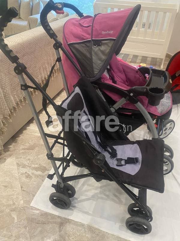 Poussette du bébé